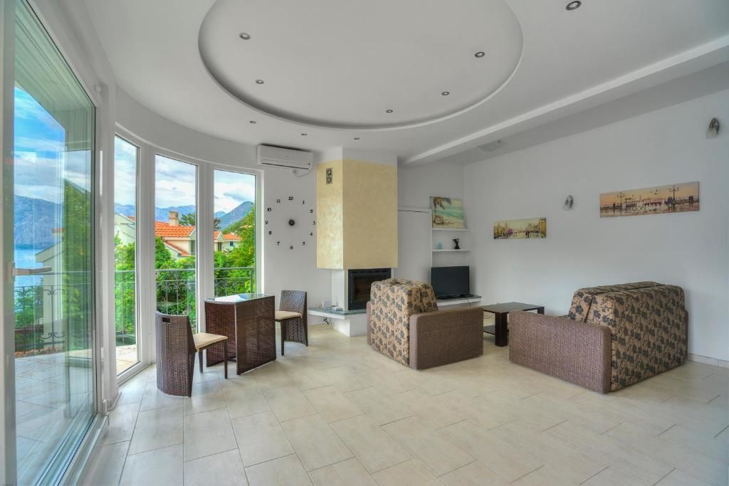 Виллы Villa KOSTA Дони-Моринь