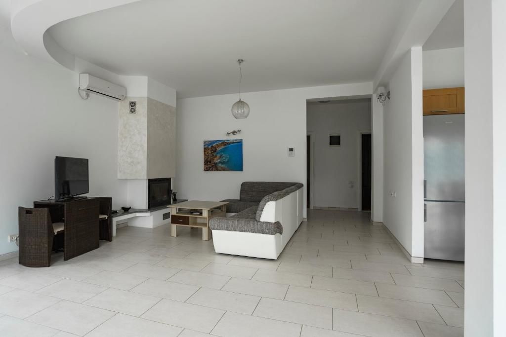 Виллы Villa KOSTA Дони-Моринь