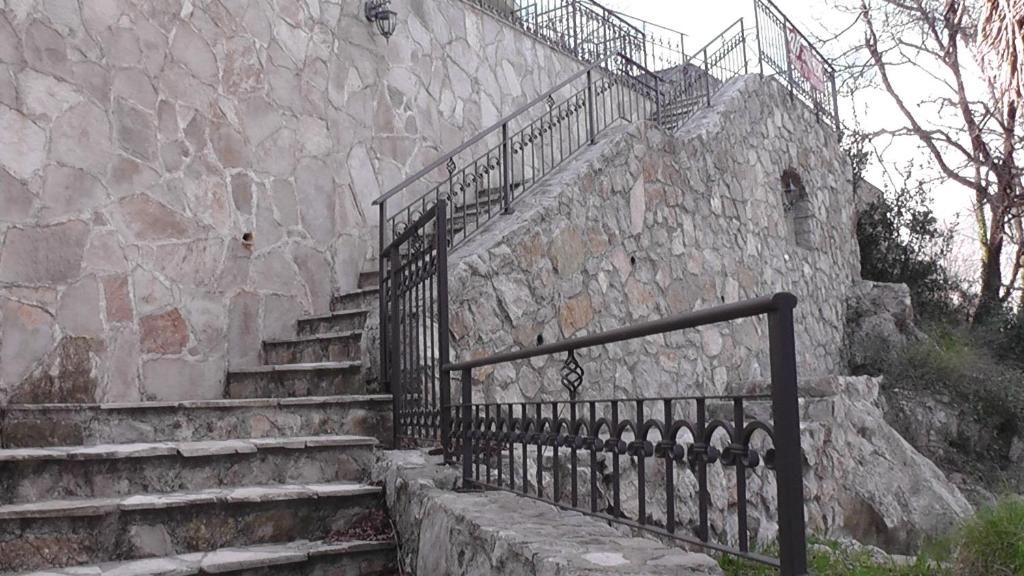 Виллы Villa KOSTA Дони-Моринь
